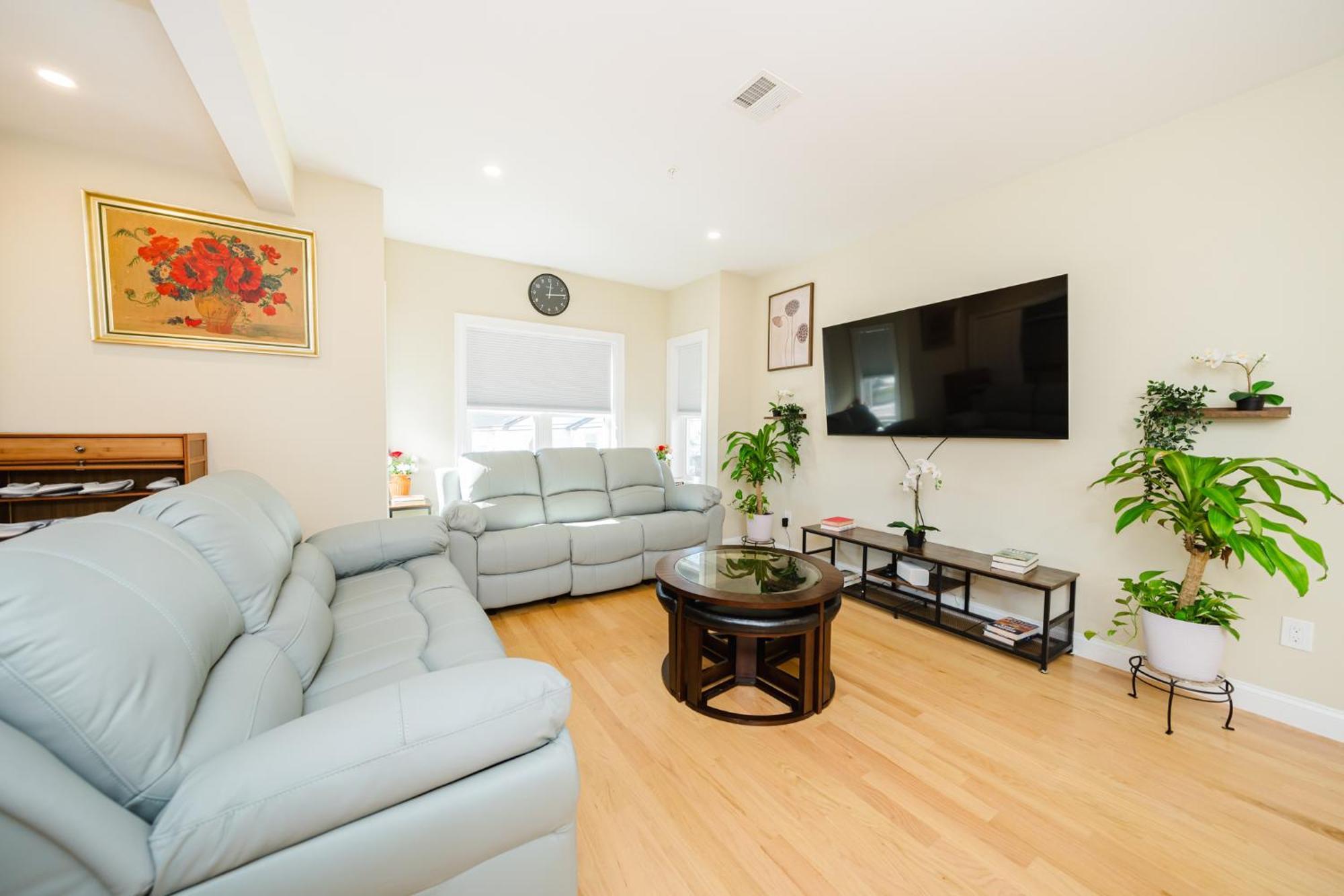 60-2 3Br - Boston Modern Apt Near Museum Apartment *