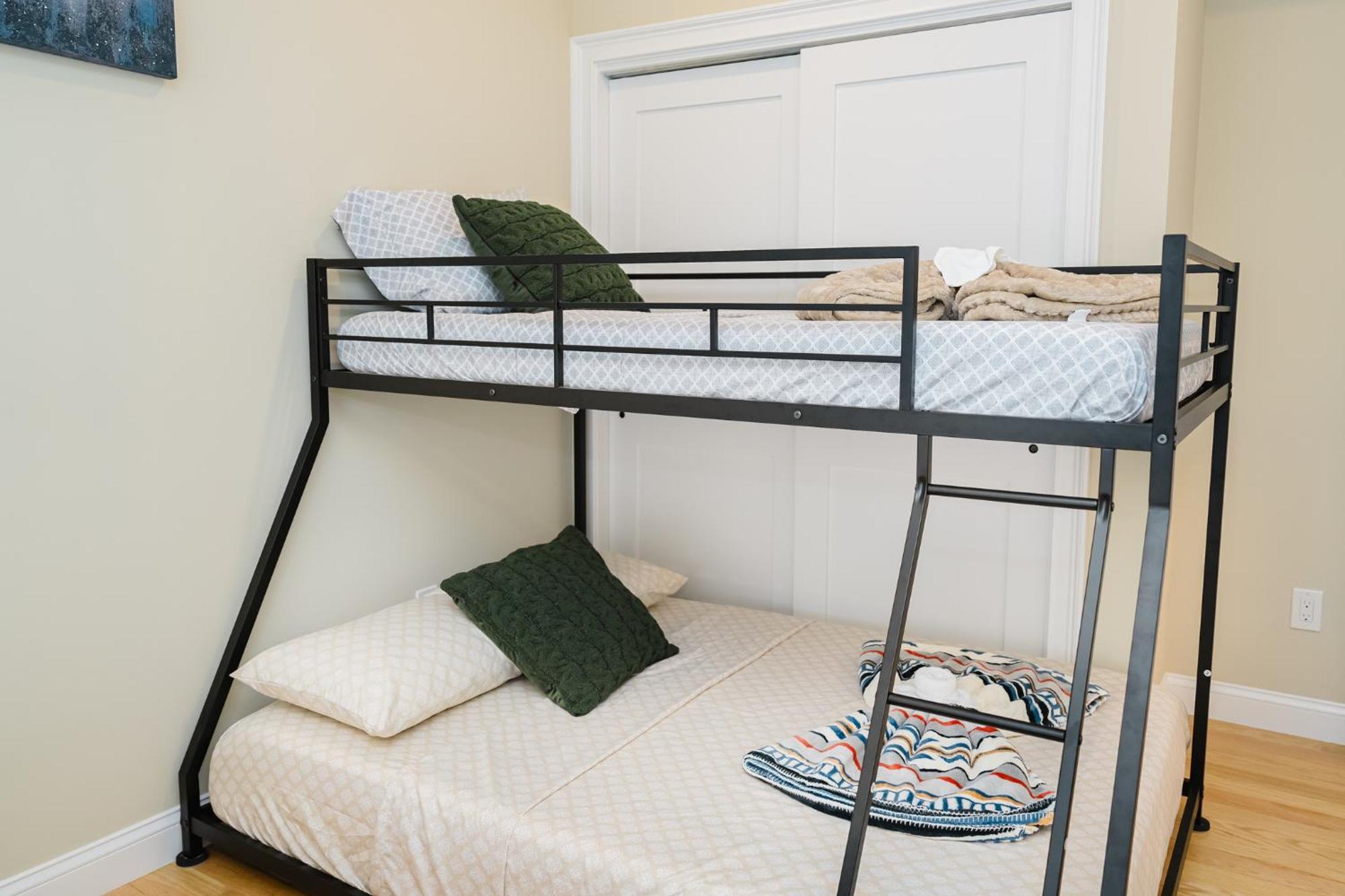 Apartment 60-2 3Br - Boston Modern Apt Near Museum Boston