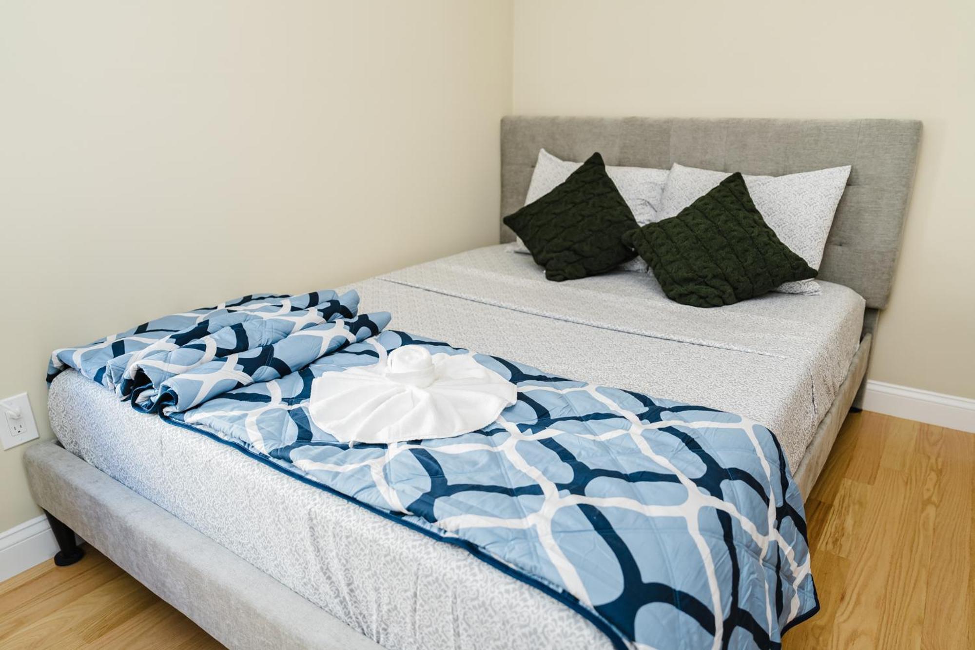 Apartment 60-2 3Br - Boston Modern Apt Near Museum